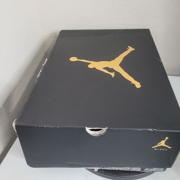 Air Jordan 5 size 11 Retro Low Wings DJ1094-001 black gold athletic shoe men main image 15